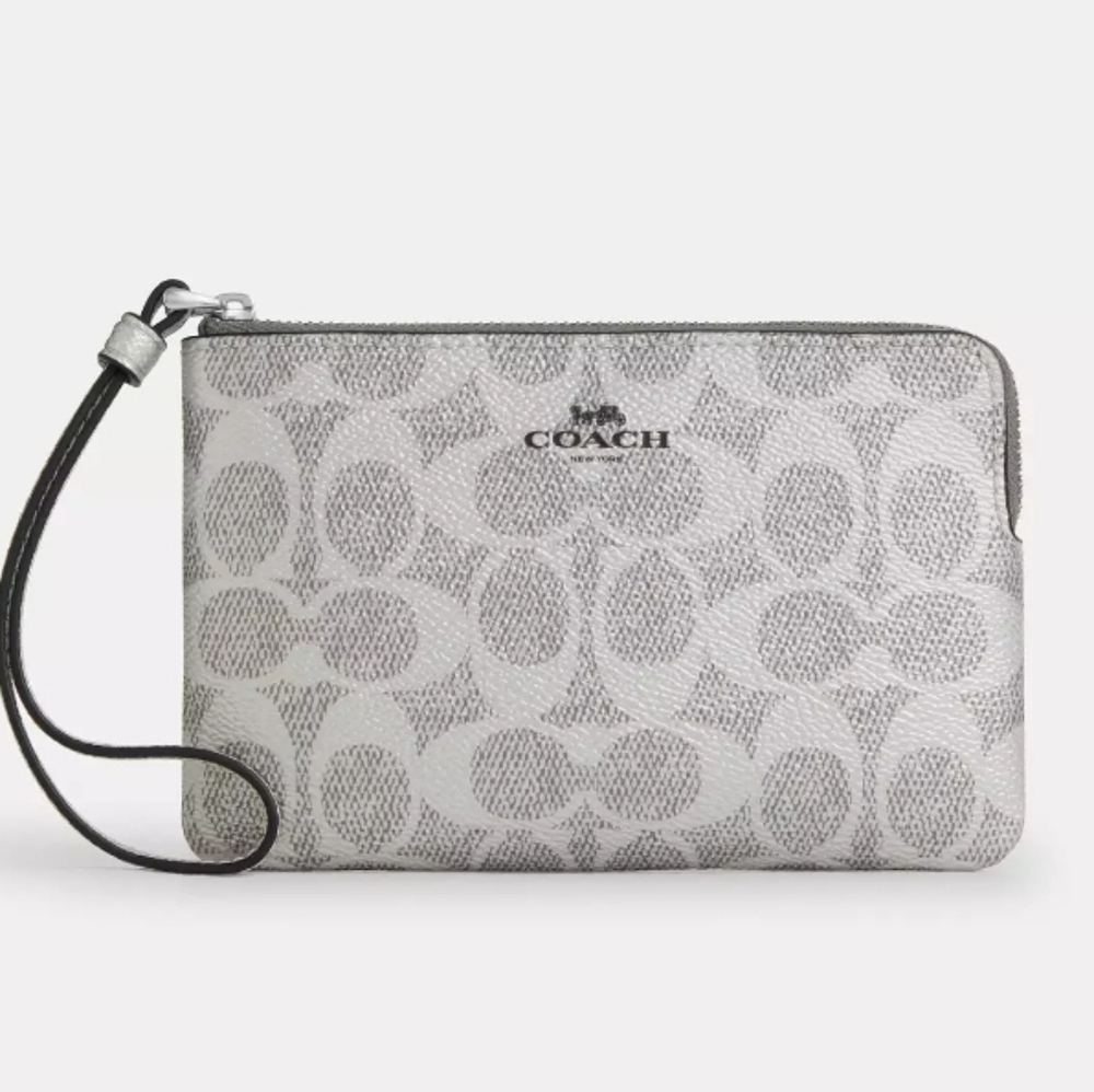 New Coach Signature Metallic Silver Wristlet Bag‎ Wallet